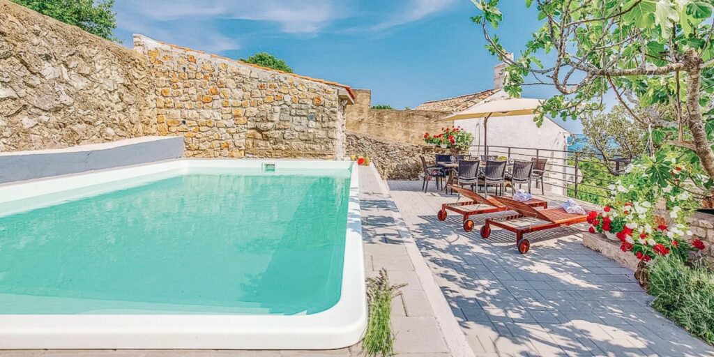 Mały basen na taras - Tropea.